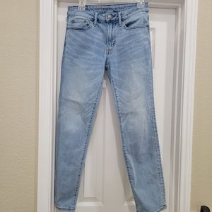 American Eagle Jeans 28 W x 30 L slim straight leg